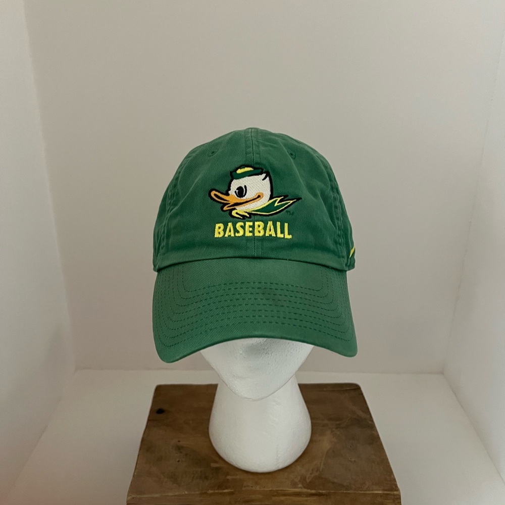 Nike U of O Ducks Football - Baseball style hat. One size fits most.